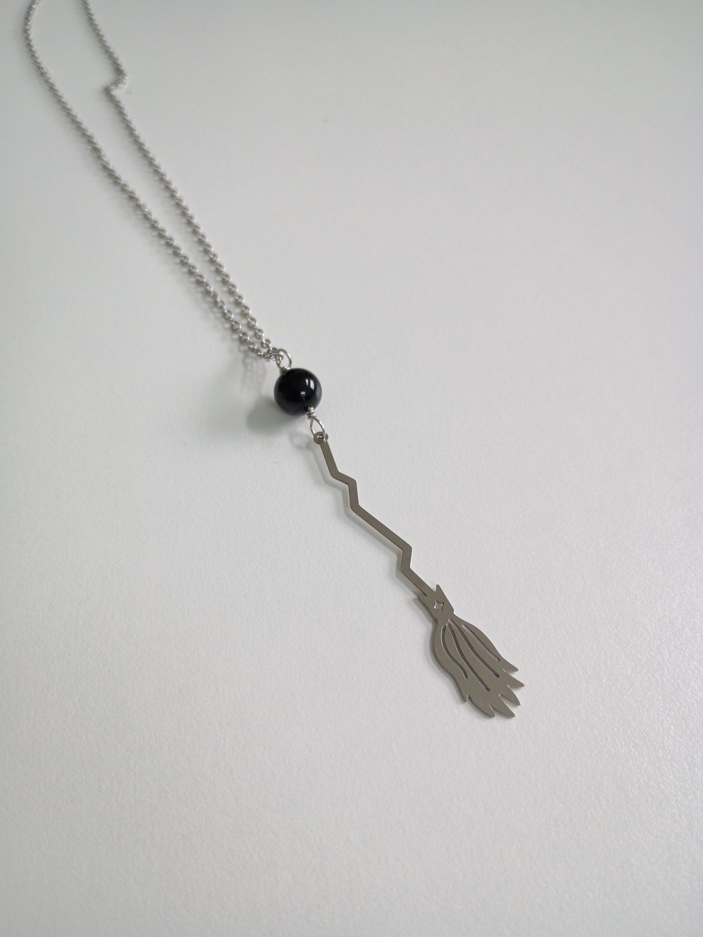 Escoba de bruja (Obsidiana)