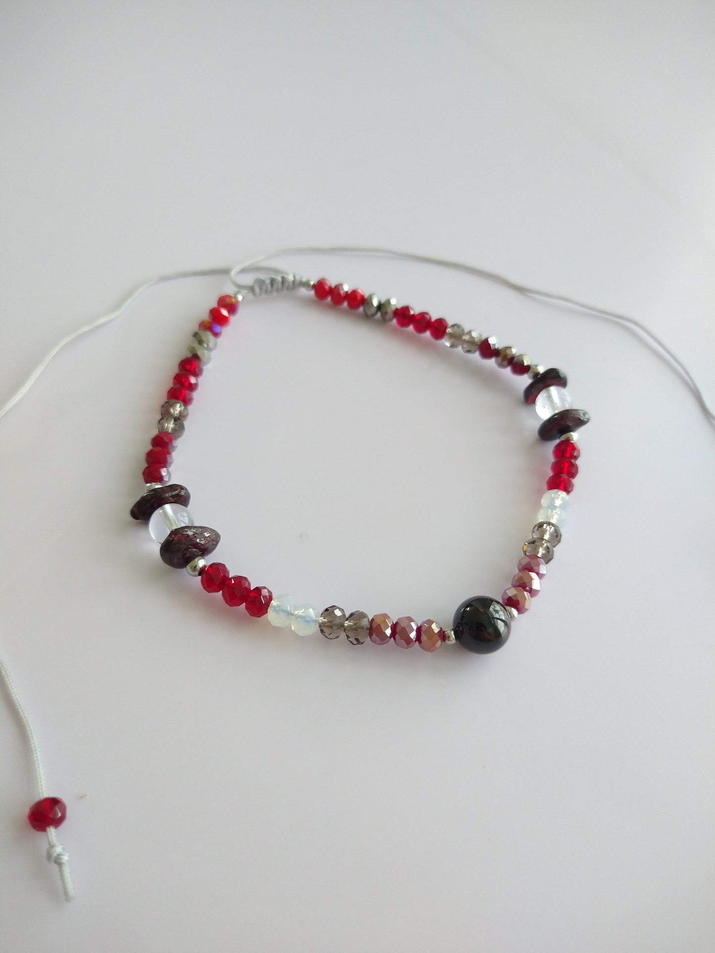 Choker Llama de Fuego y Cristal
