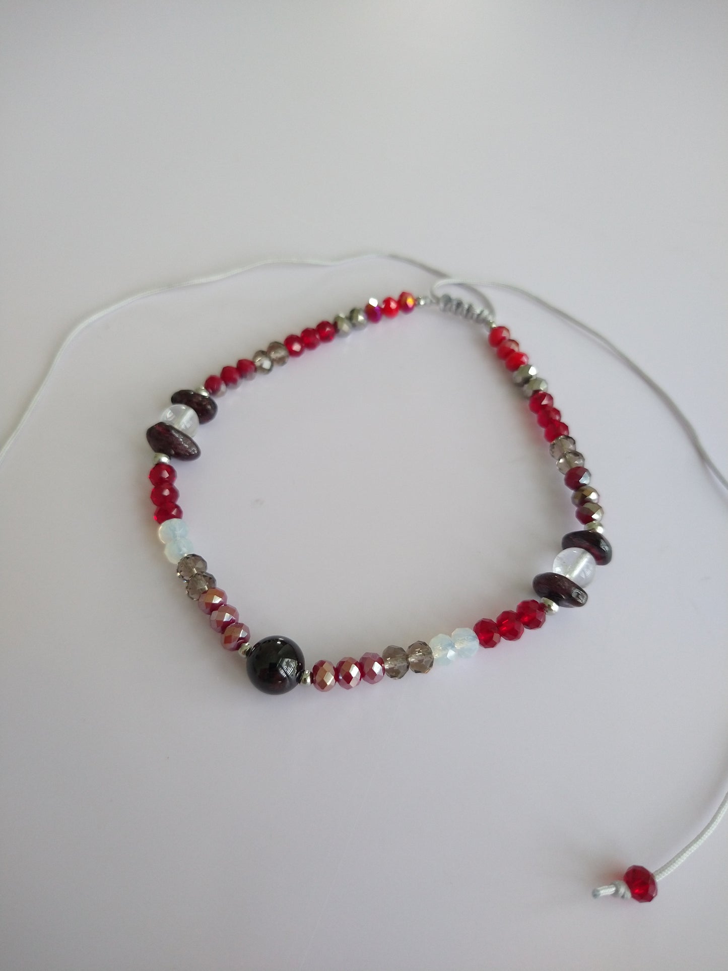 Choker Llama de Fuego y Cristal